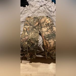 Camo pants XL Guide Gear 6 Pocket for Men for Hunting with Cargo Pockets